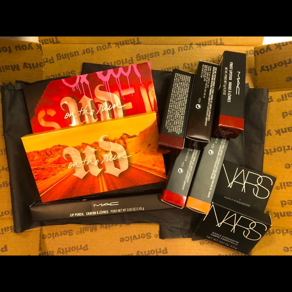 Makeup haul BNIB MAC UD NARS